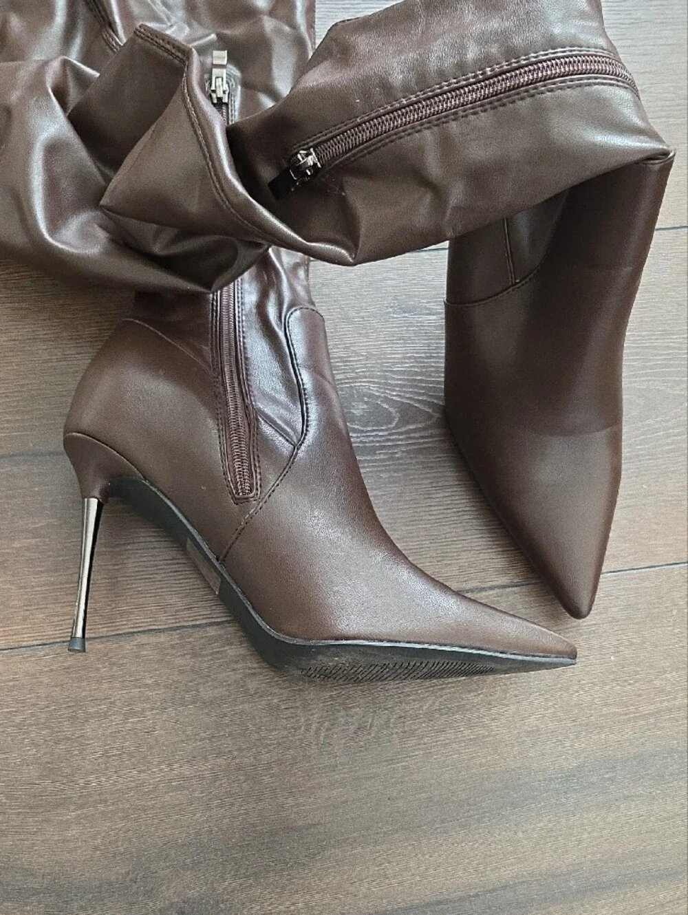 Azalea Wang Akria Brown Over-the-Knee Stiletto Boots - Women
